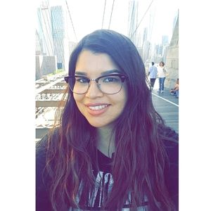 Meet your Posher, Veronica